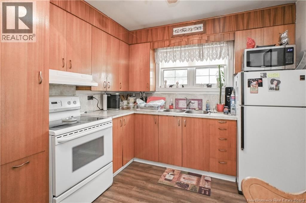 4279 BEAUREGARD STREET Image 7