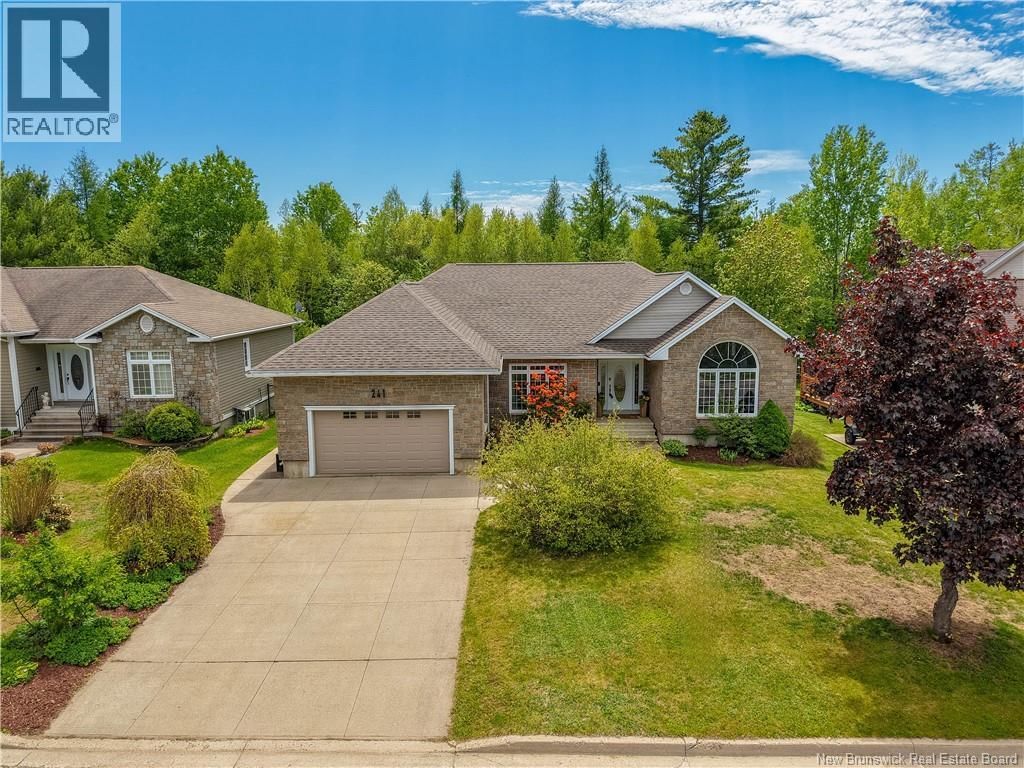241 Summerhill Row, Fredericton, New Brunswick E3G 0C5