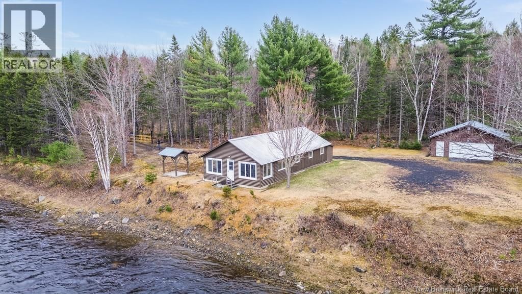 43 Clarks Point Road, Boiestown, New Brunswick E6A 1E7