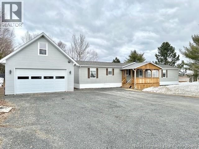 61 Maple Green Crescent, Dalhousie Junction, New Brunswick E3N 5Z2