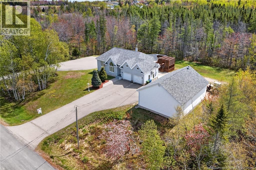 53 rue Mallet, Haut-Shippagan, New Brunswick E8S 2S2