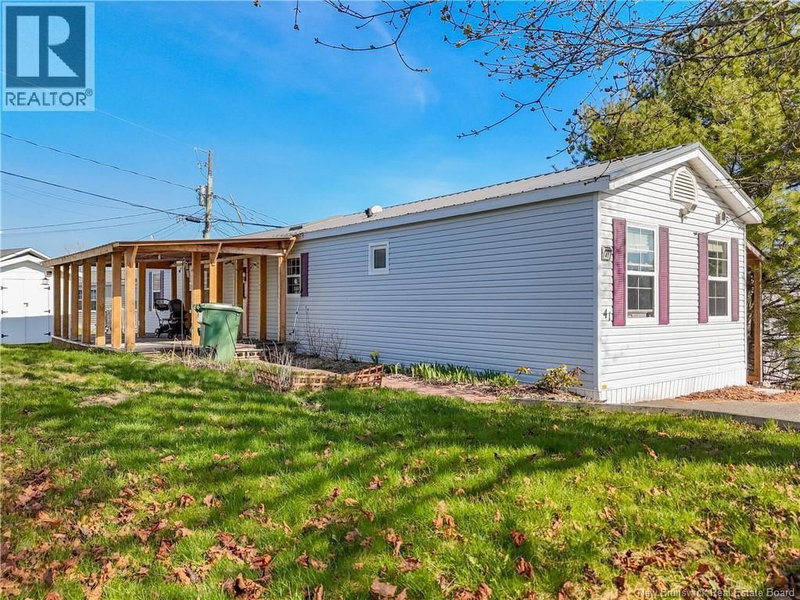 41 Bayberry Street Fredericton New Brunswick, E3C 1L8 - 2 Bedrooms Home For Sale