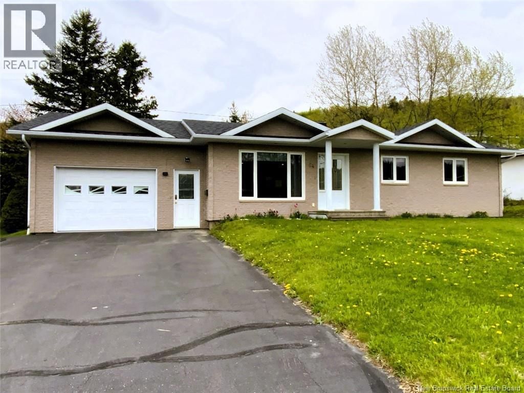 64 Chouinard Avenue, Edmundston, New Brunswick E3V 3L8