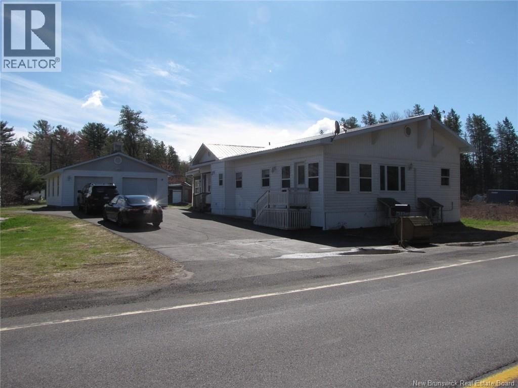 7593 10 Route, Coal Creek, New Brunswick E4A 2S2