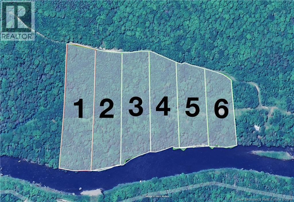 4 Riverwood Way, Stanley, New Brunswick E7H 1W1