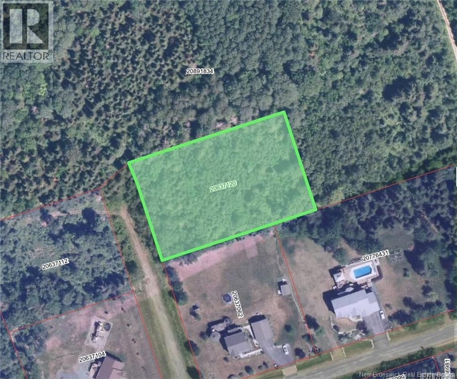 650 Woodland W Drive, North Tetagouche, New Brunswick E2A 4Z1