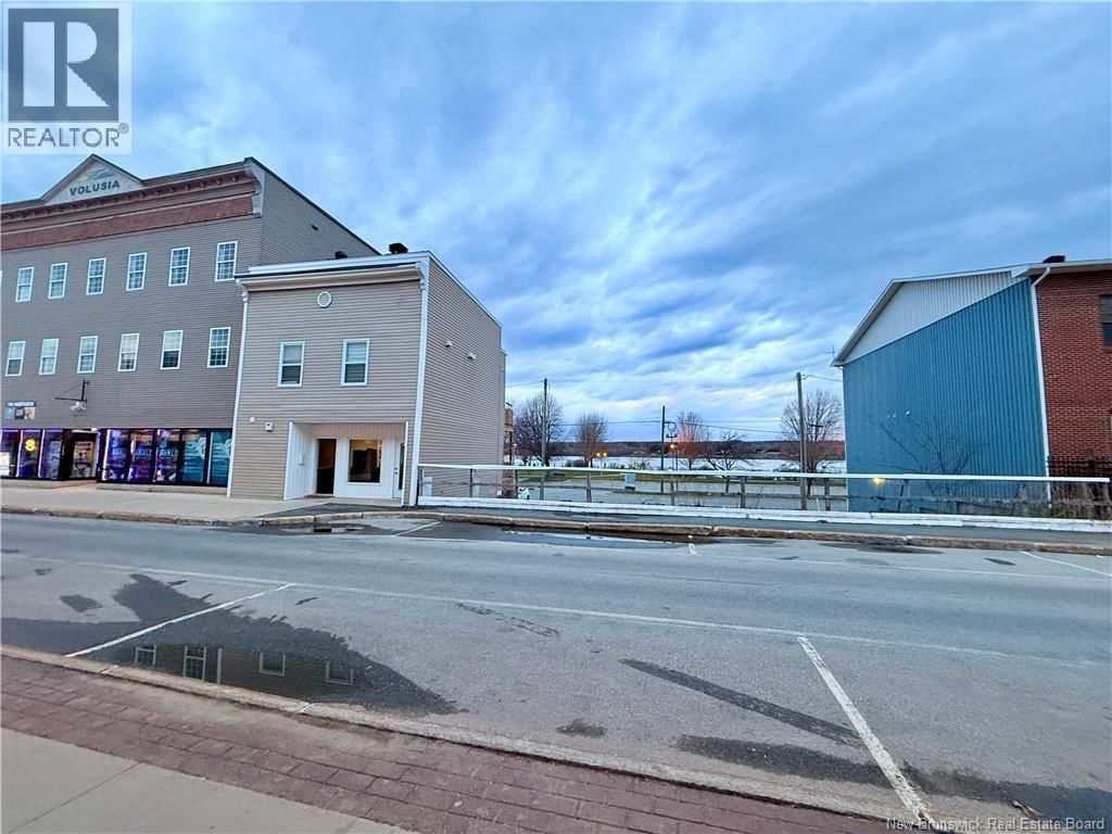 1761 Water Street, Miramichi, New Brunswick E1N 1B2