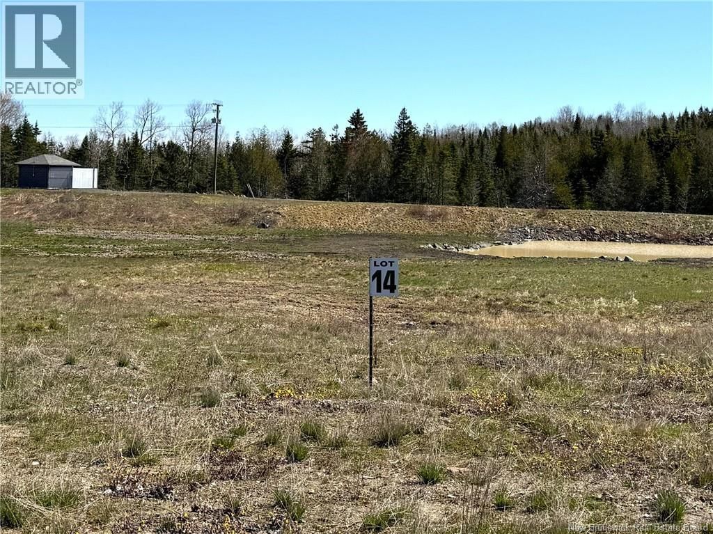 25-14 Hillside Estates, St George, New Brunswick E5C 3S4