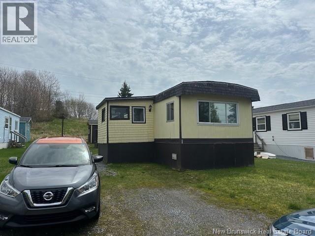 23 TULIP Street, Saint John, New Brunswick E2M 5M3