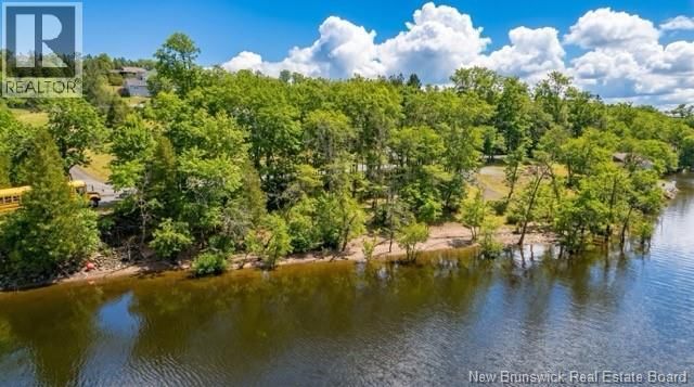 487 Gondola Point Road, Quispamsis, New Brunswick E2E 1E5