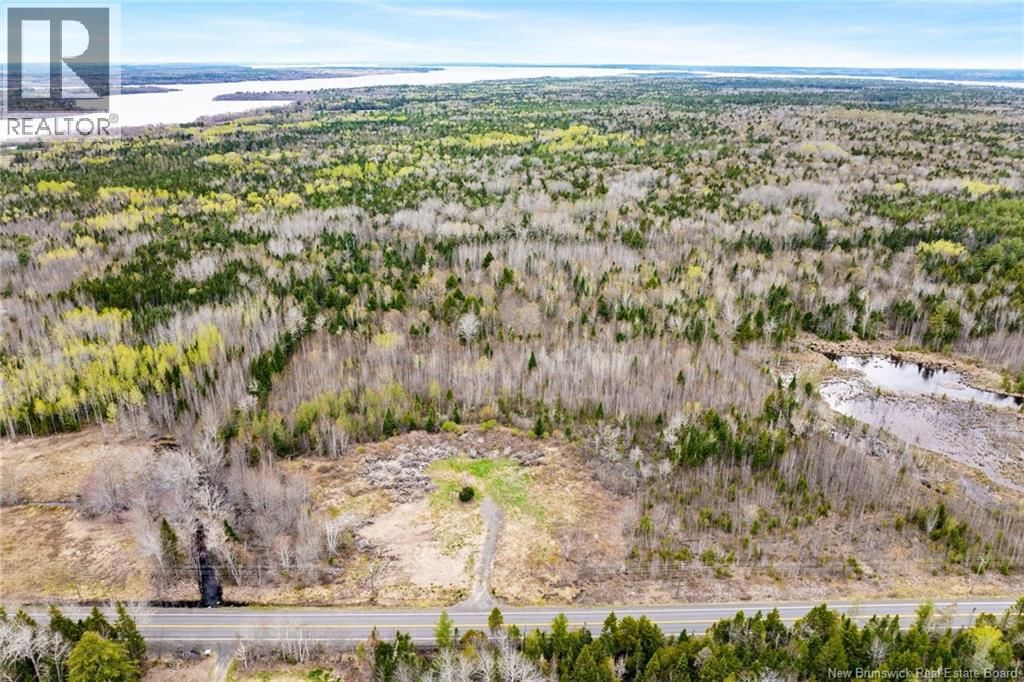 8 Route 10, Cumberland Bay, New Brunswick E4A 3A3