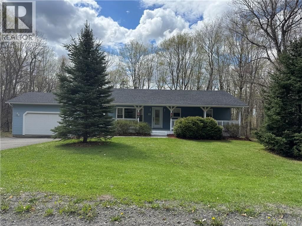 24 Mountain View Crescent, Oakland, New Brunswick E2L 2V8