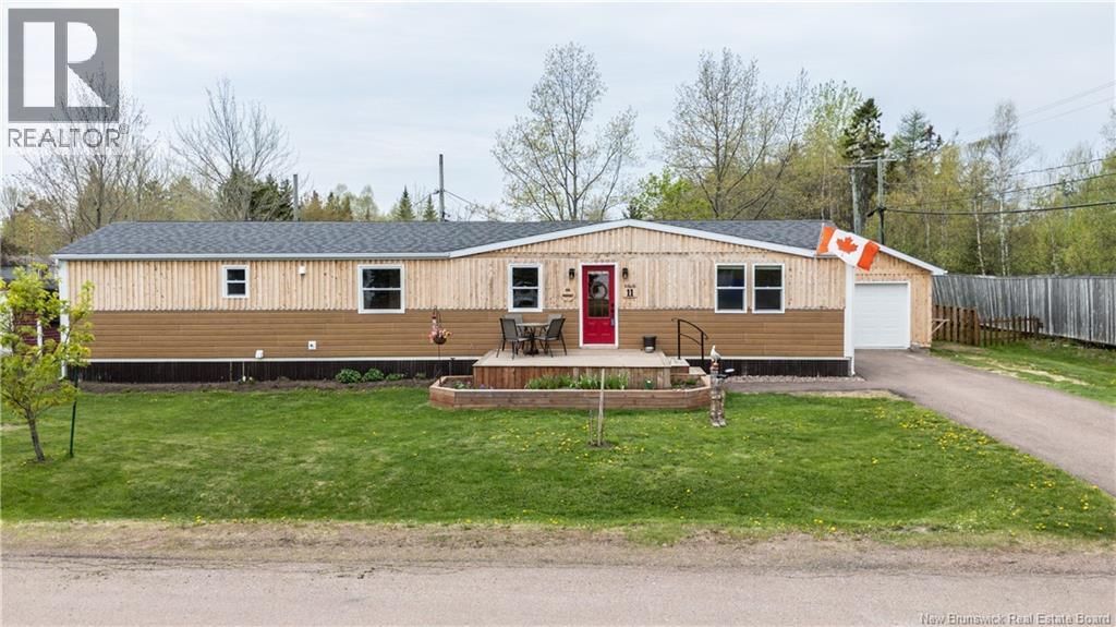 11 Seagull Street, Moncton, New Brunswick E1H 3A6