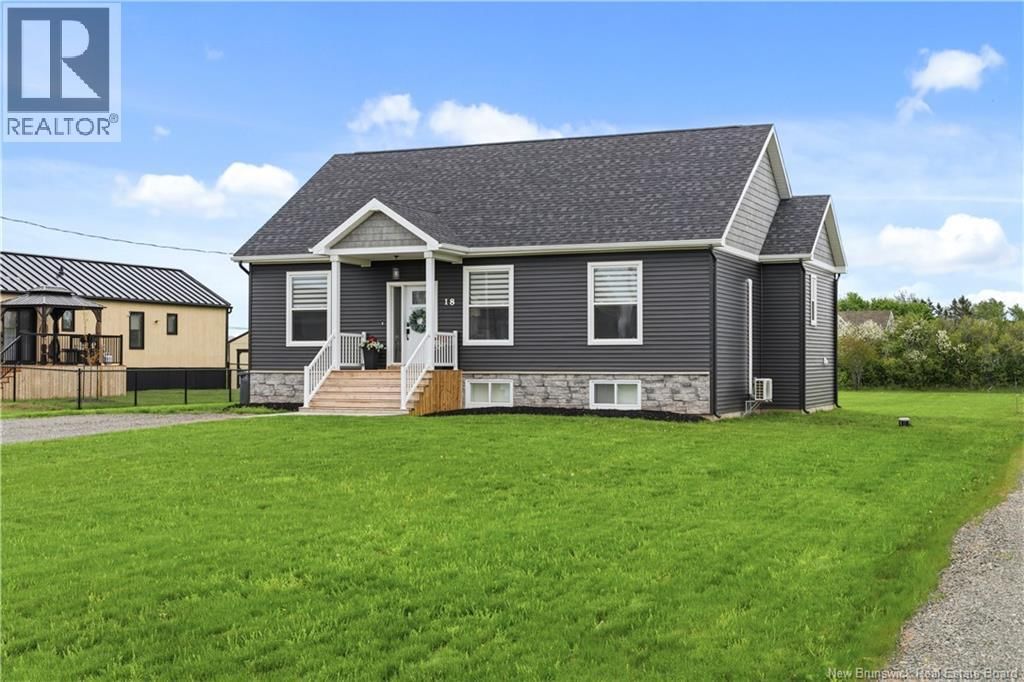 18 Bedeche Street, Cap-Pelé, New Brunswick E4N 0G1