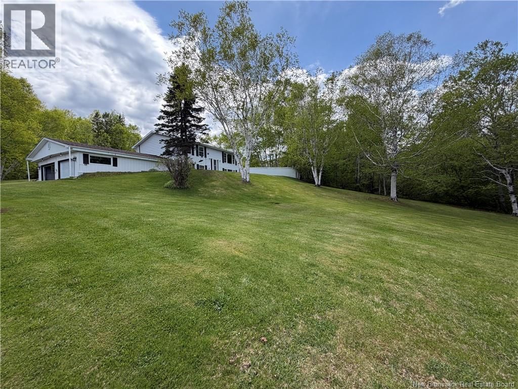 25 McNeish Road, Point La Nim, New Brunswick E3N 6B8