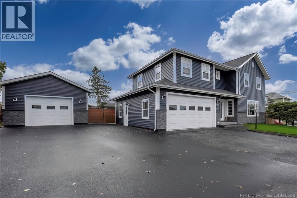 75 Delaney Street, Grand-Sault/Grand Falls, New Brunswick E3Y 1A6