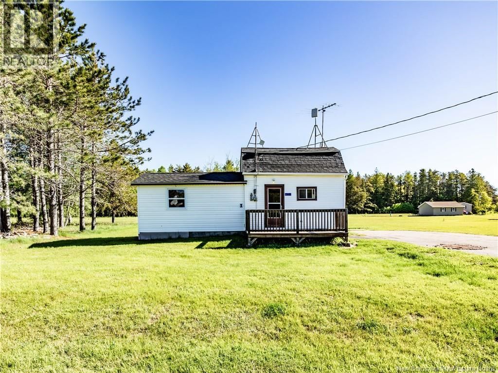 679 Chemin Bedec, Richibucto-Village, New Brunswick E4W 1B1