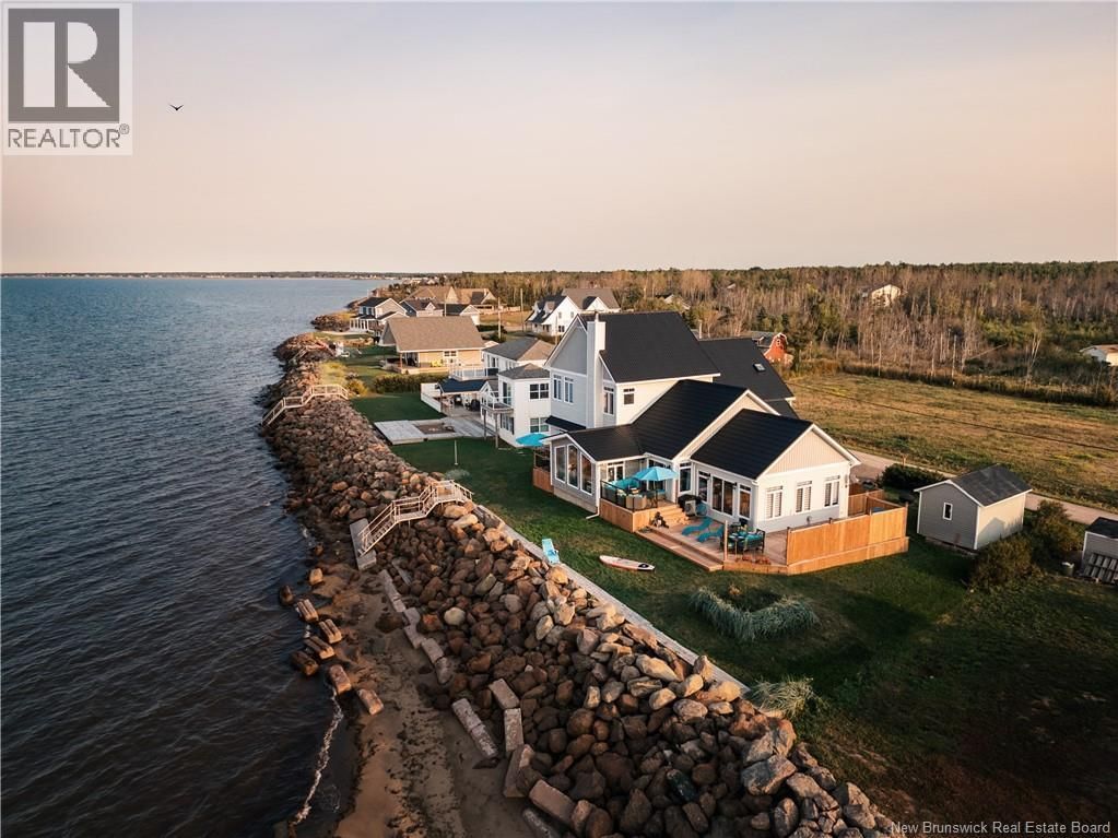 39 Ocean Breeze Drive, Grand-Barachois, New Brunswick E4P 7X3