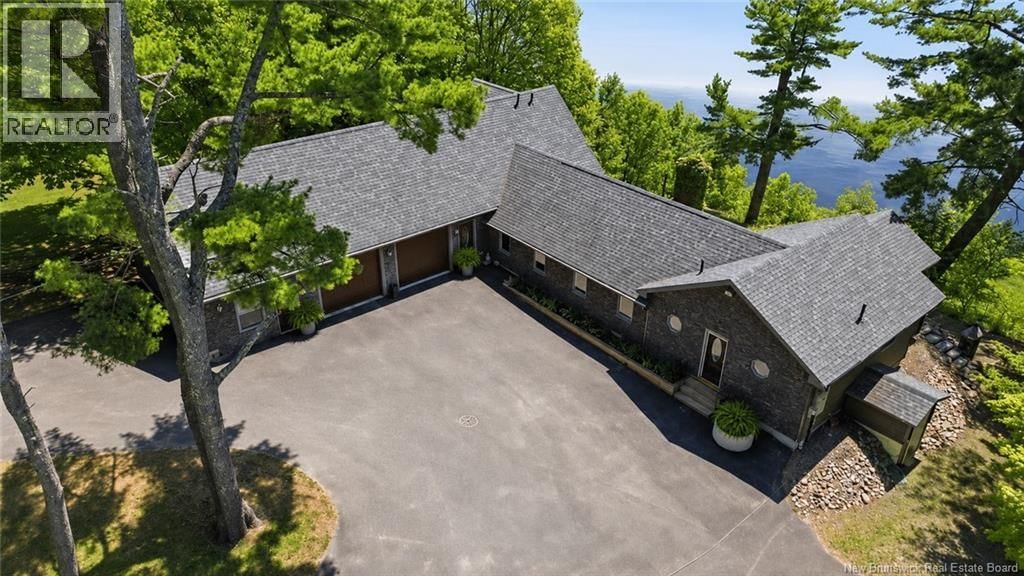 1069 Route 105 Route, Fredericton, New Brunswick E3G 7L2