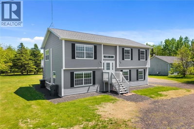 5572 Rte 10 | Hardwood Ridge New Brunswick | Slide Image Two