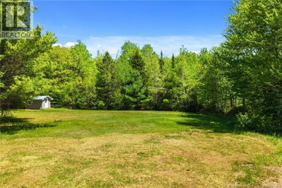 5572 Rte 10 | Hardwood Ridge New Brunswick | Slide Image Forty-nine