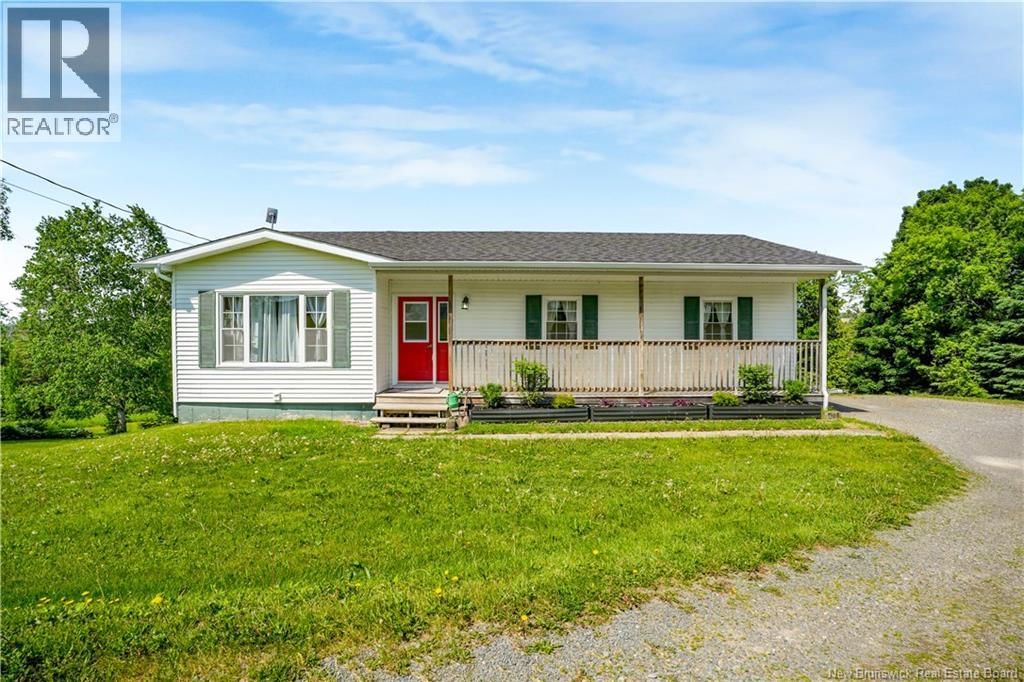 80 Waugh Road, Riverbank, New Brunswick E7L 4H6