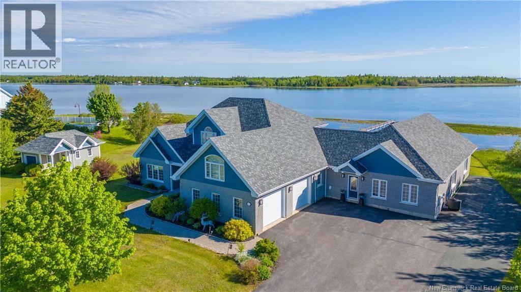 521 Stella Maris Street, Tracadie, New Brunswick E1X 1C6