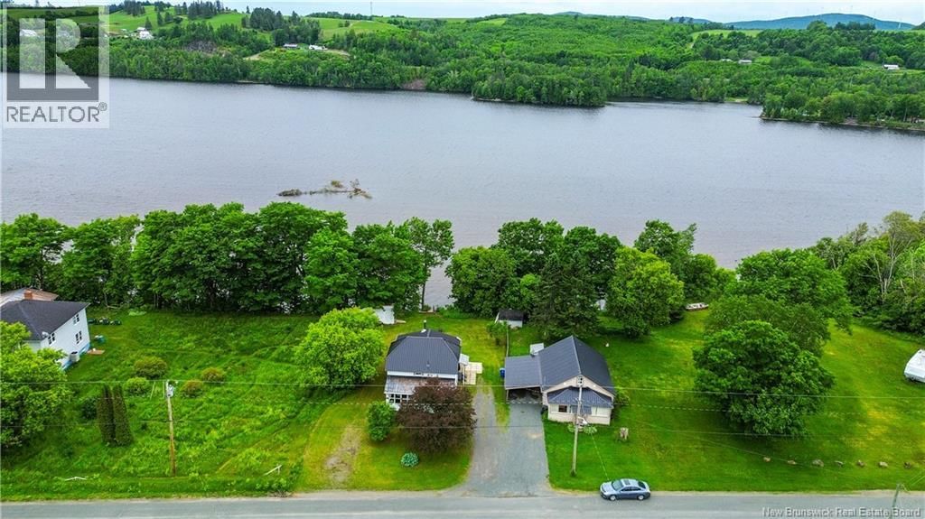 205 Upper Kent Road, Upper Kent, New Brunswick E7J 2E3