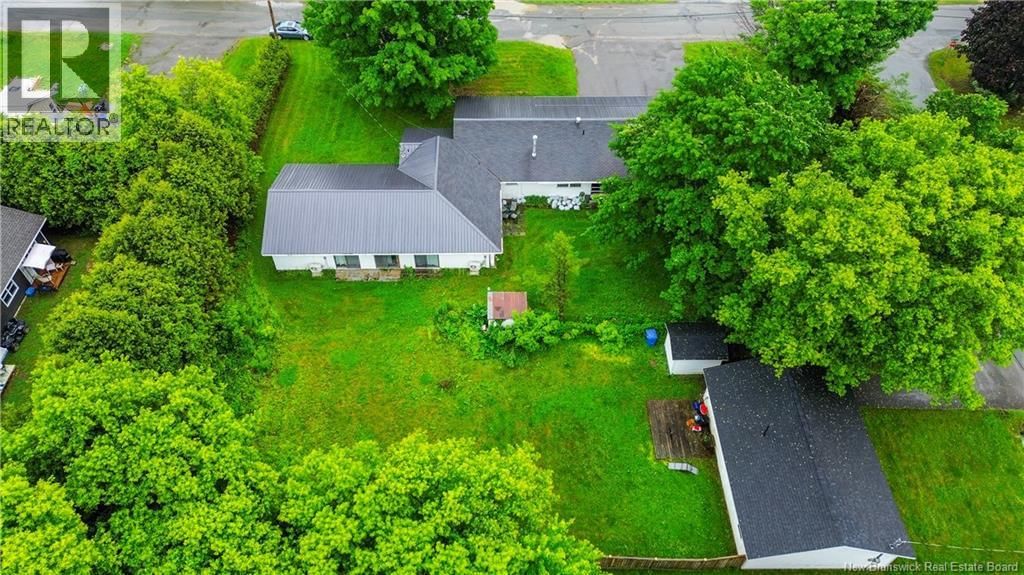 140 Wentworth Street, Woodstock, New Brunswick E7M 2Z7