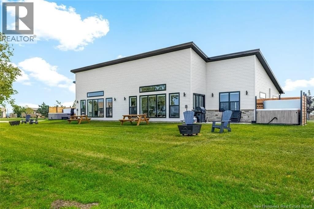 97-99 York, Richibucto, New Brunswick E4W 4K2