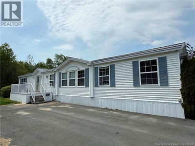 26 Crosby Crescent | Miramichi New Brunswick | Slide Image Two