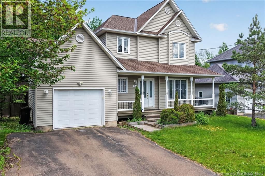 93 Shannon, Moncton, New Brunswick E1G 4X6