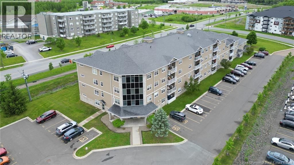 700 Cliffe Street, Fredericton, New Brunswick E3A 5V2