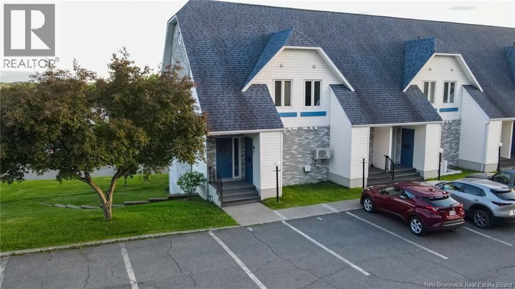 20 Du Bourg Avenue, Edmundston, New Brunswick E3V 4C5