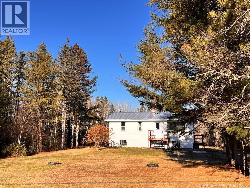 2758 Sainte-Anne Road, Sainte-Anne, New Brunswick E2A 3Y3