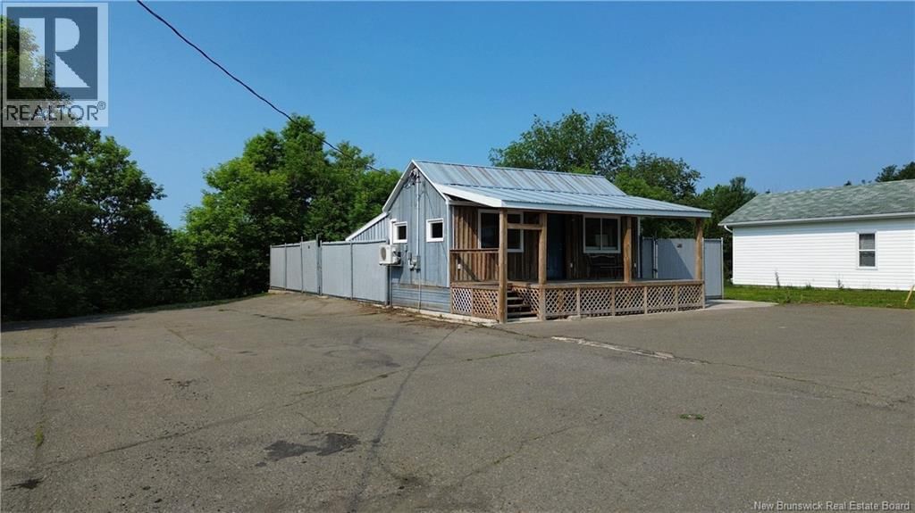 9799 Route 105, Beechwood, New Brunswick E7J 1W2