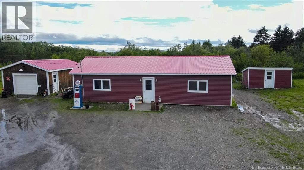  Deschênes Road, Sainte-Anne-De-Madawaska, New Brunswick E7E 1P5