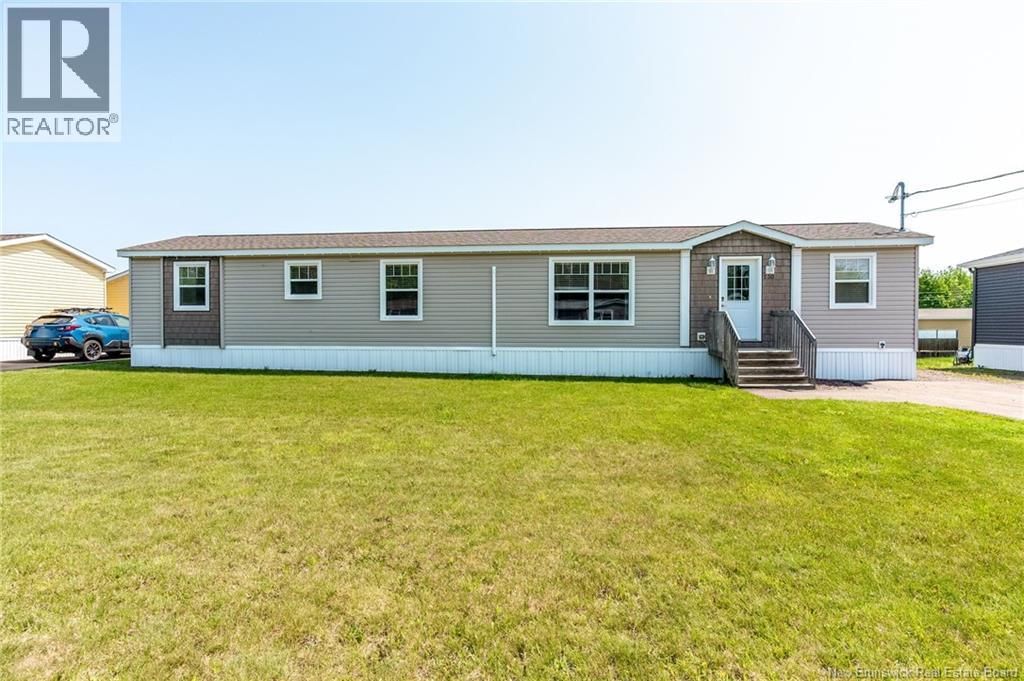 230 Bonaventure Street, Shediac, New Brunswick E4P 0H1