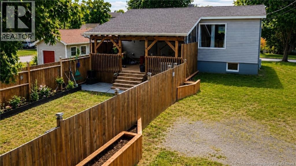 1245 ST THERESA Crescent, Bathurst, New Brunswick E2A 1K2