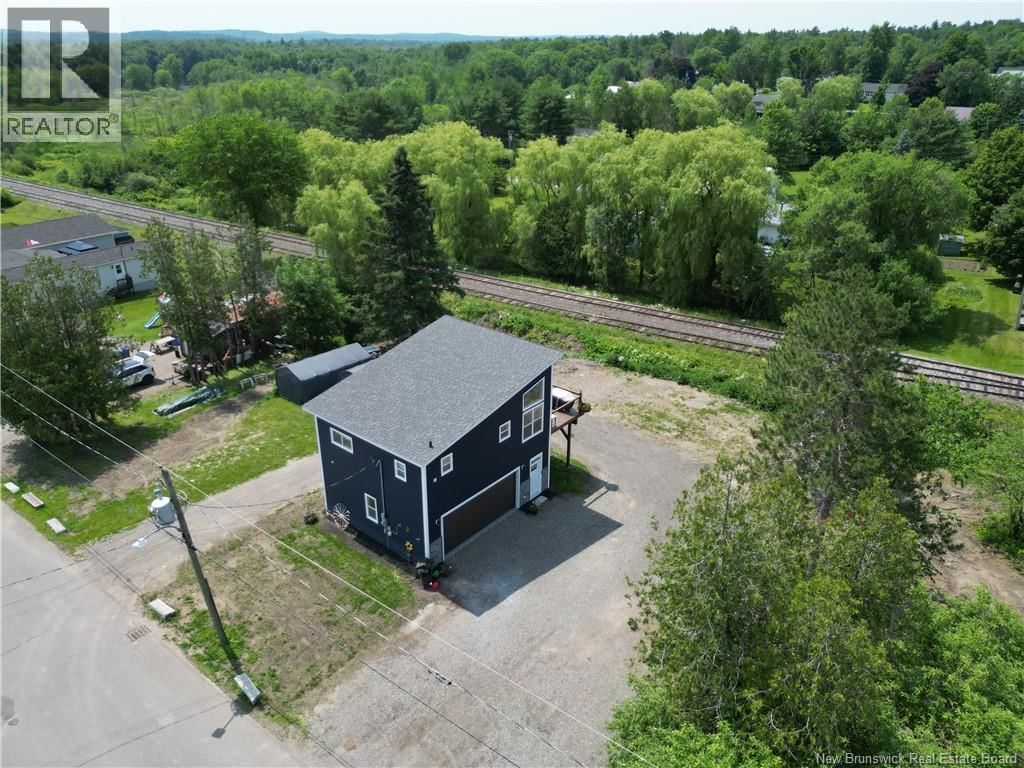 66 Riverside Drive, St. Stephen, New Brunswick E3L 1C2