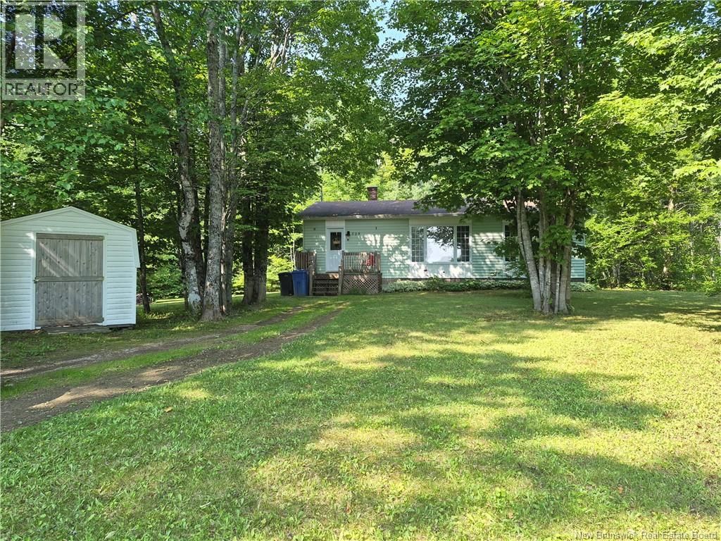 509 Rue Francois, Petit-Rocher, New Brunswick E8J 1X1