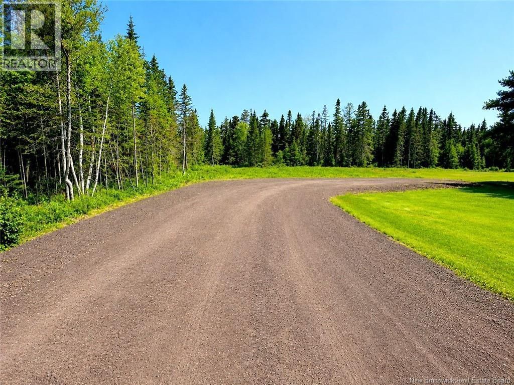 1921 Ave Du Tré Carré Avenue, Shippagan, New Brunswick E8S 1Y4