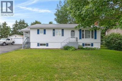 221 Magnolia Avenue | Sussex New Brunswick | Slide Image Two