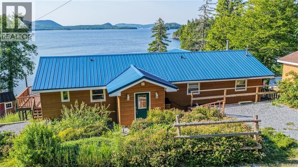 28 Eel Cove Road, Utopia, New Brunswick E5C 2J4