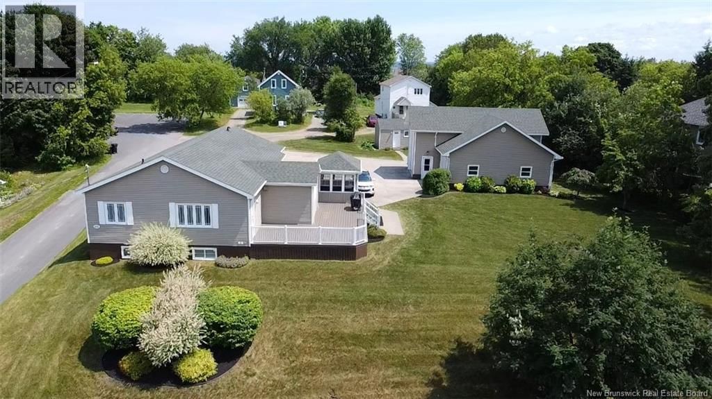255 Lynch Lane, Bathurst, New Brunswick E2A 5A9