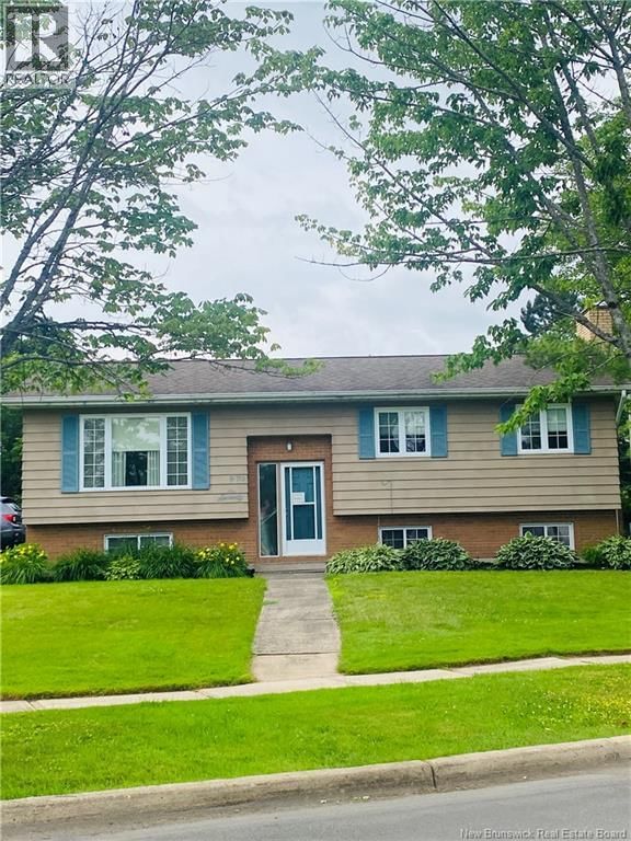 970 Frampton Lane, Moncton, New Brunswick E1G 1M8