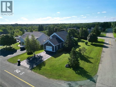62 Parise | Caraquet New Brunswick | Slide Image Three
