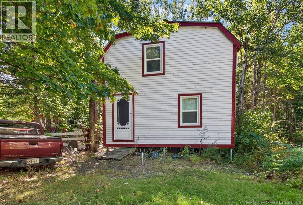 255 Niagara Road, Pine Glen, New Brunswick E1J 1J2