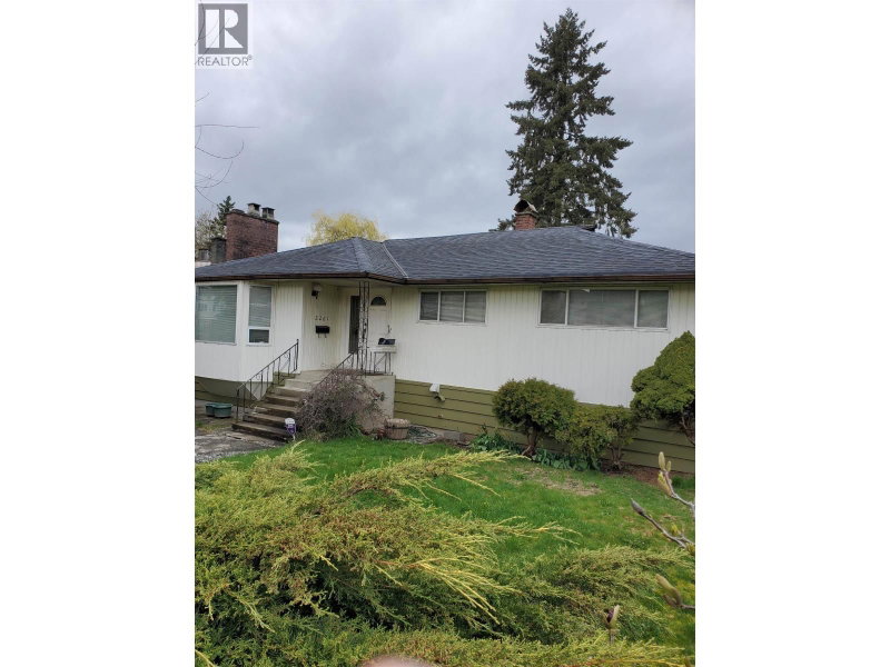 2261 HAWTHORNE Avenue Port Coquitlam British Columbia, V3C 1W7 - 4 Bedrooms Home For Sale