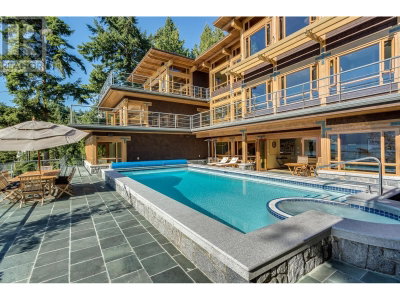 5363 KEW CLIFF Road | West Vancouver British Columbia | Slide Image Seven